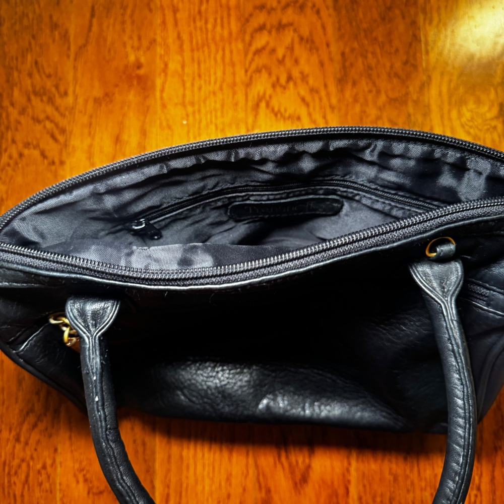 Tignanello | Vintage 90s Black Leather Satchel Bag - Picture 5 of 9